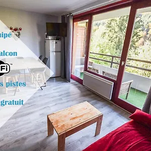 Appartement Le Relai S31 - Grand Et Lumineux Avec Coin Montagne 4-6 Pers, équipé, Avec Wifi, à 30m Des Pistes Avec Un Grand Balcon, Draps Non Compris, Saint-Jean-dʼAulps